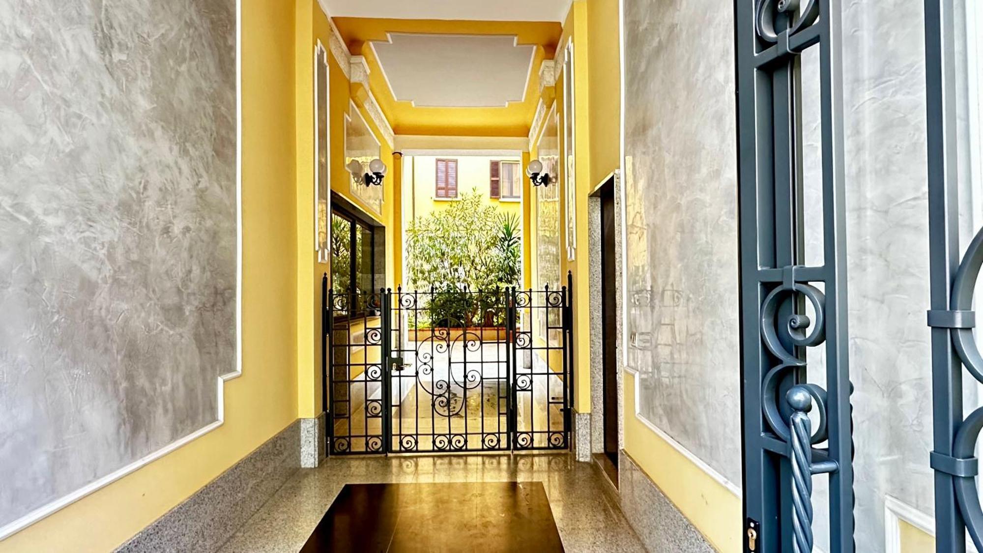 Lily Pads -Elegant Apartment- In The City Center Milan Extérieur photo