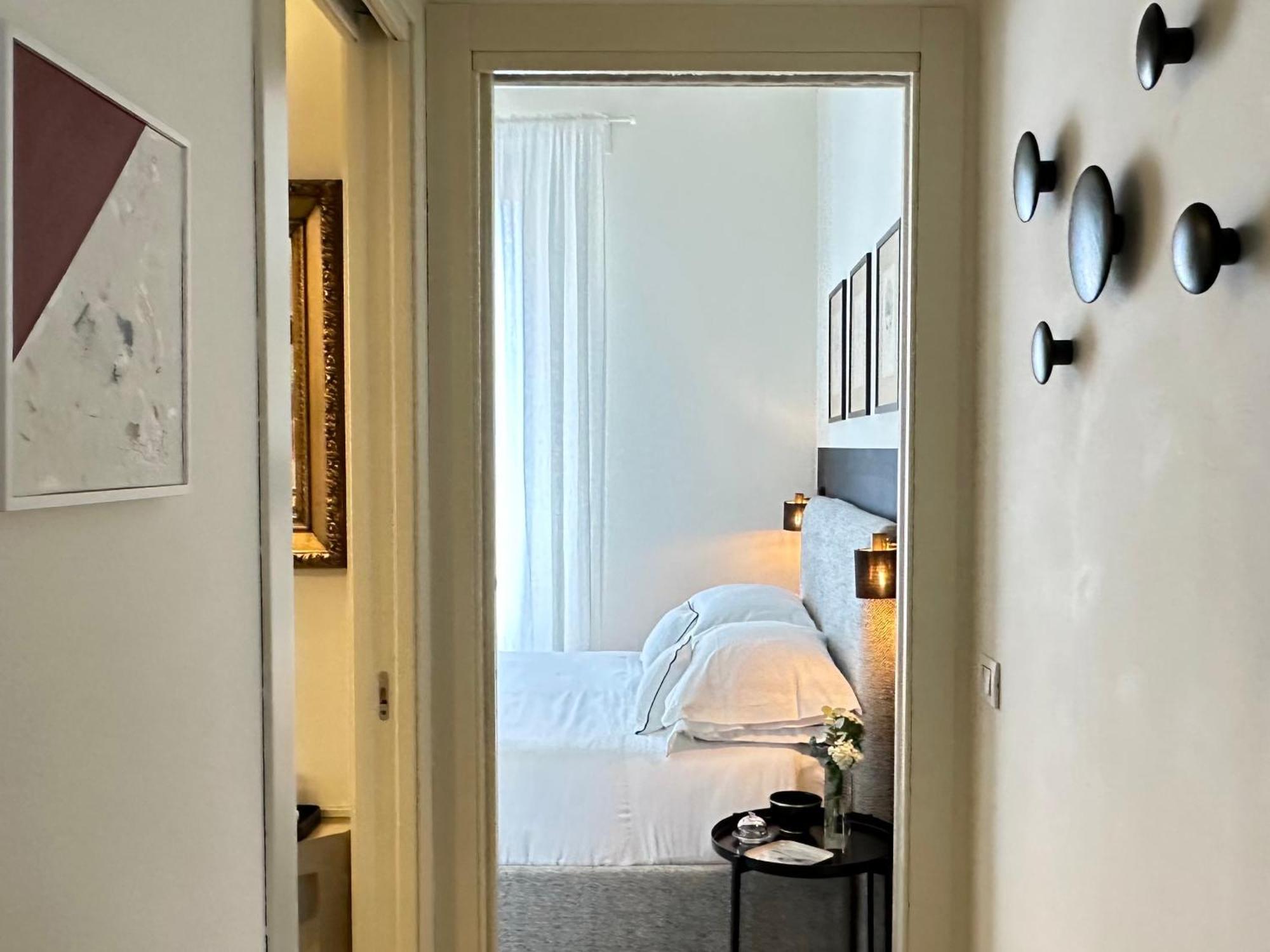 Lily Pads -Elegant Apartment- In The City Center Milan Extérieur photo