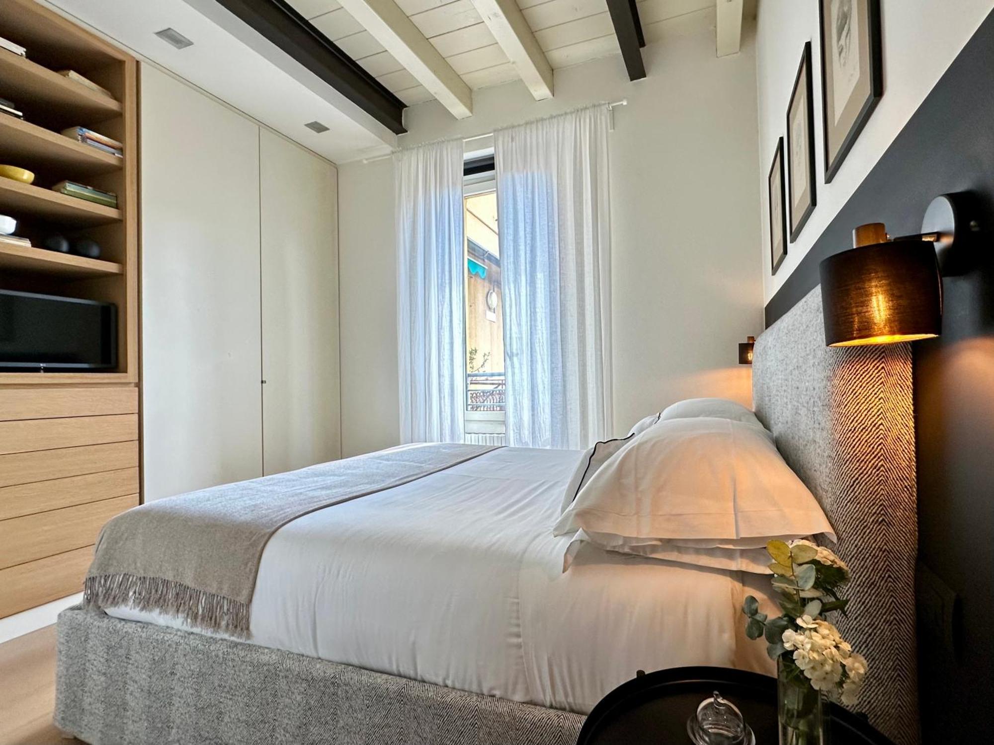 Lily Pads -Elegant Apartment- In The City Center Milan Extérieur photo